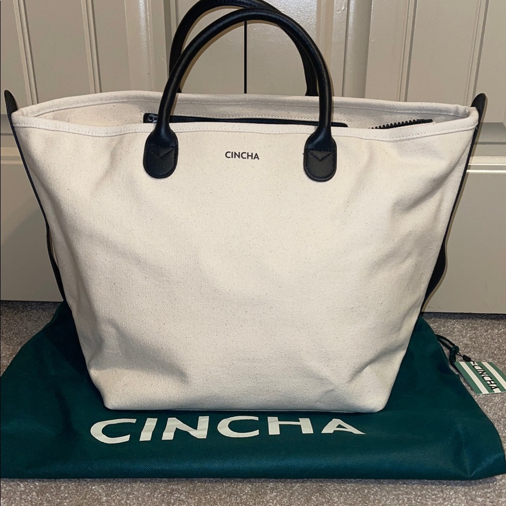 Cincha The Canvas Go Tote in Cream NEW